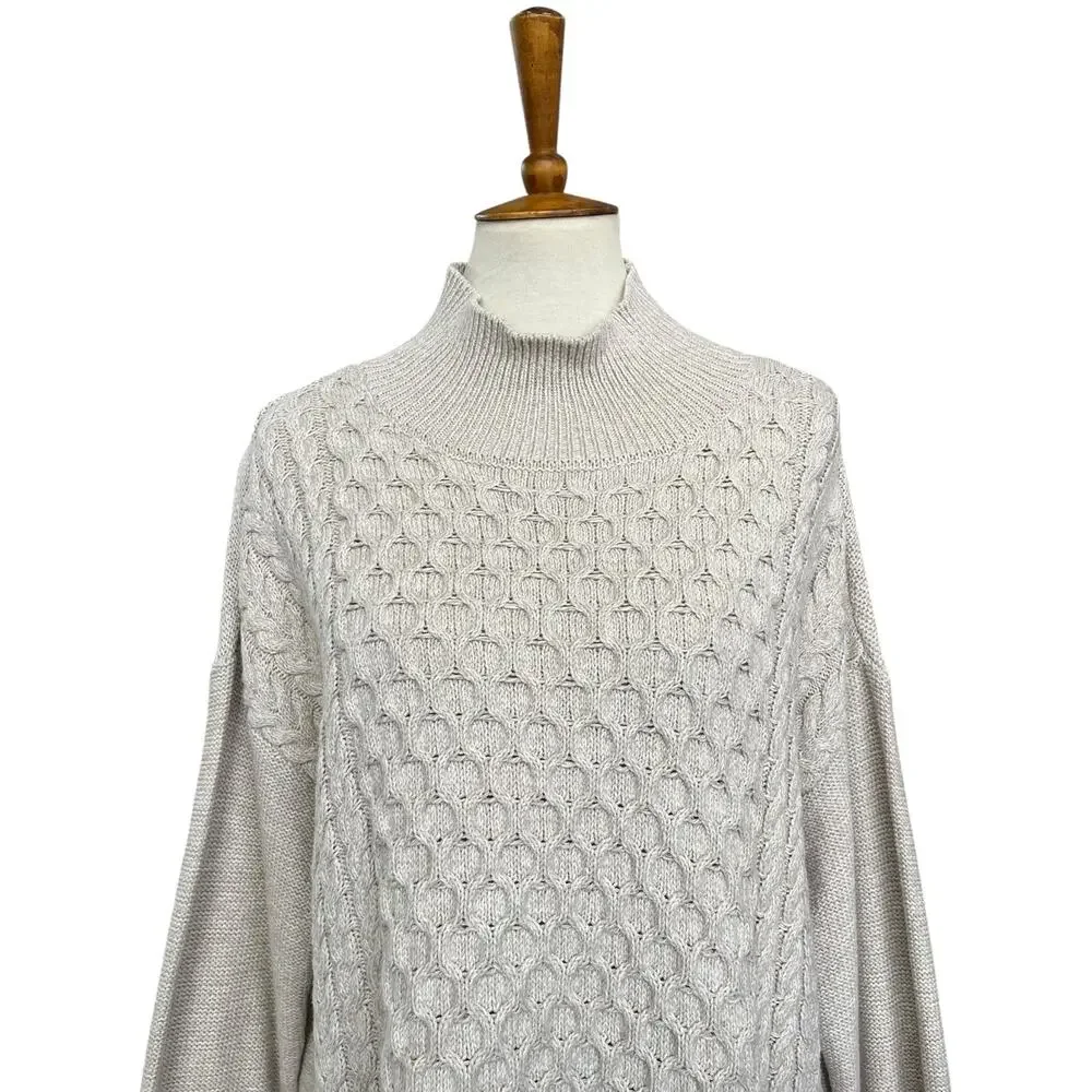 NWT Crown & Ivy Knit Fisherman Coastal Oatmeal Mock Neck Sweater Size Medium - Picture 3 of 9